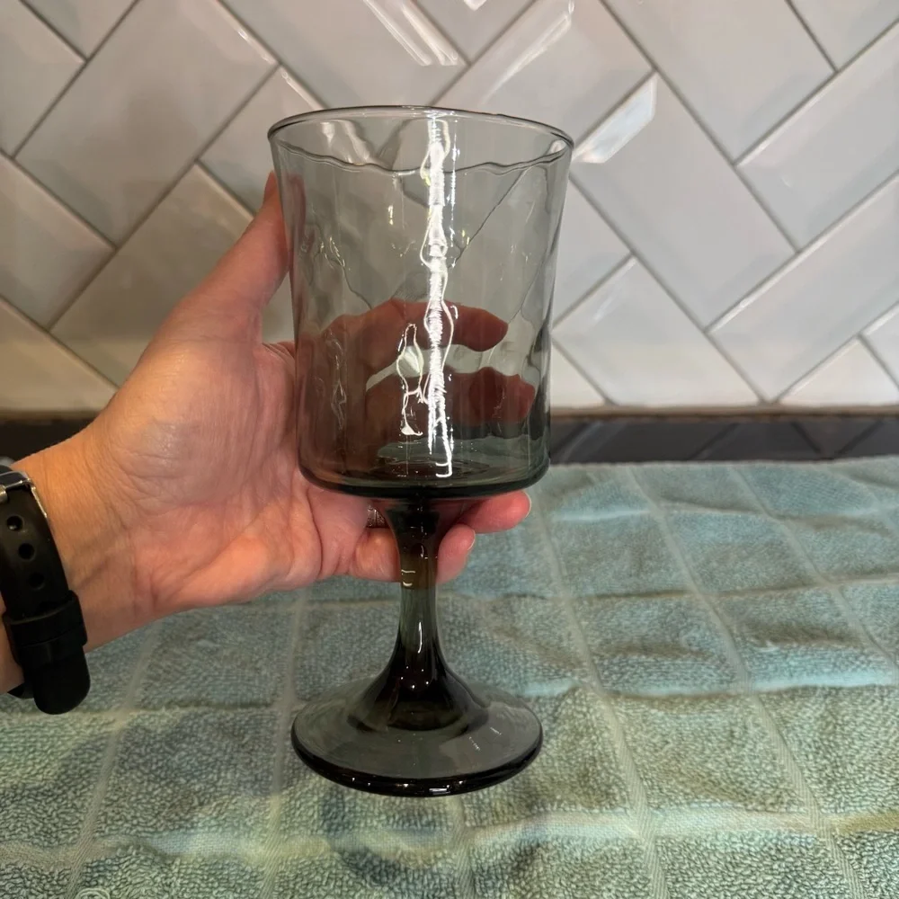 Vintage Libbey Smoke Gray Optic Swirl Water Goblet Wine Glasses Set Of 4